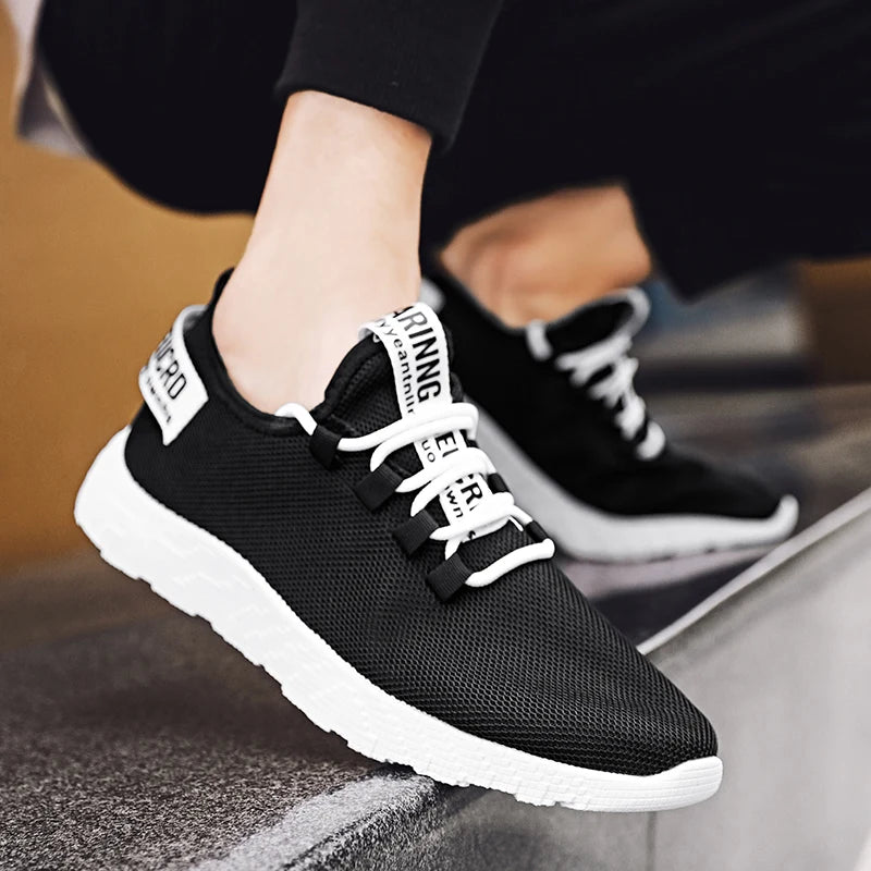 Matcon Sneakers